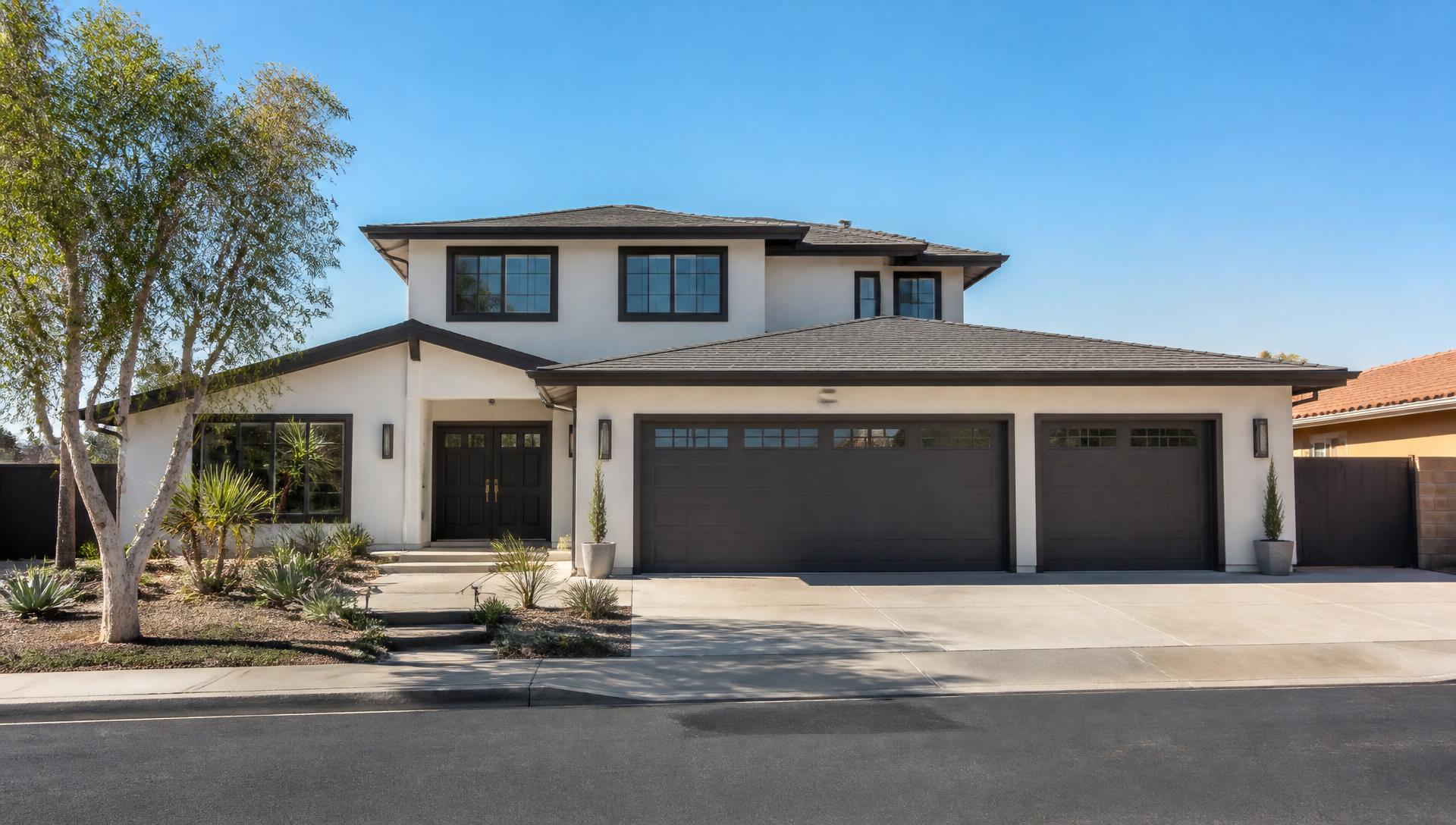 8792 Baywood Dr