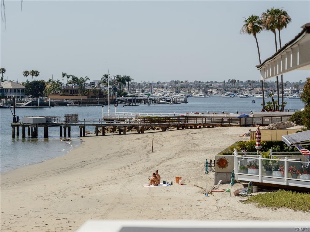 Corona del Mar coastline and Ocean Boulevard