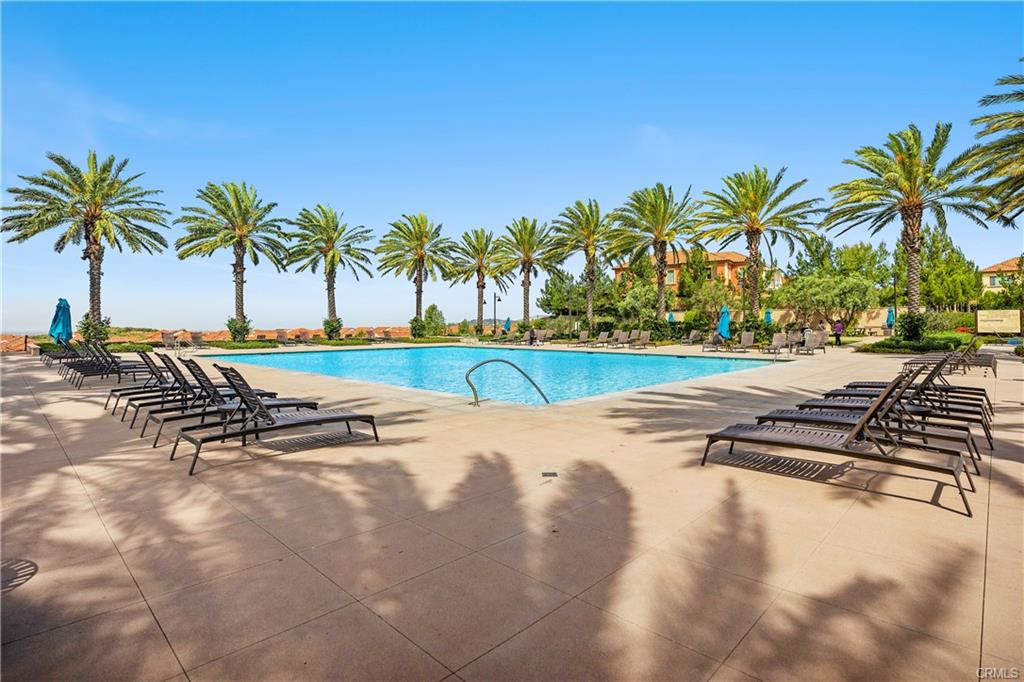 Orchard Hills resort-style community pool