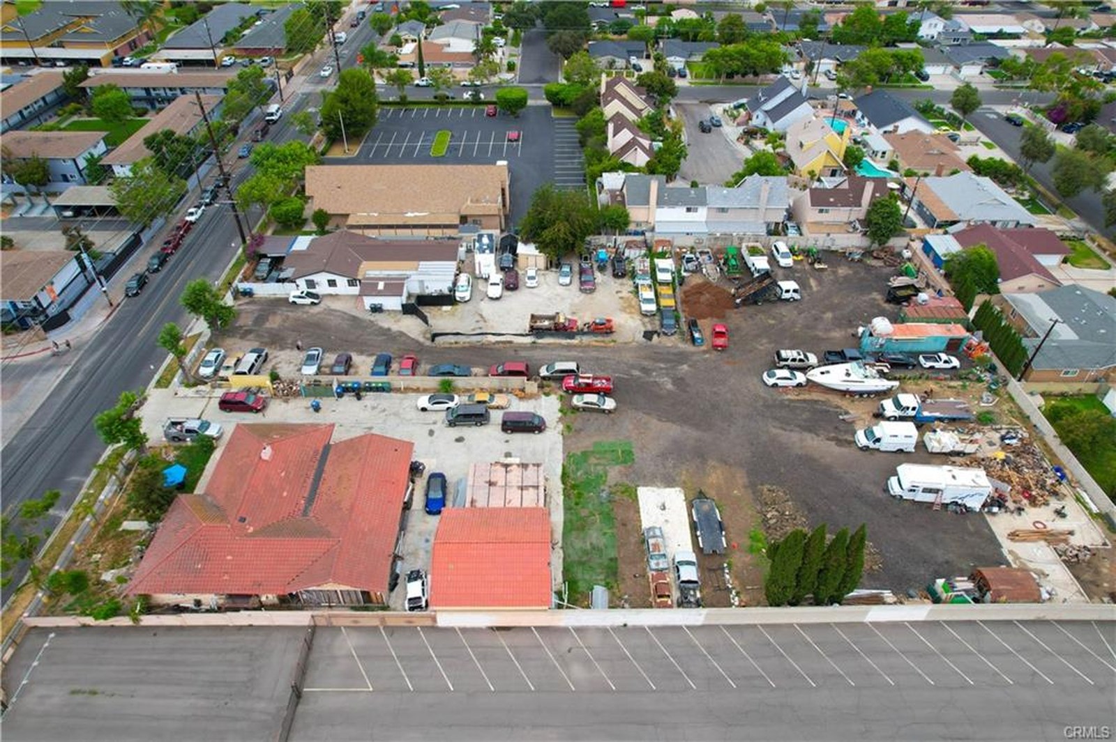 803 S Sullivan St — overhead view of the flat lot and open yard area