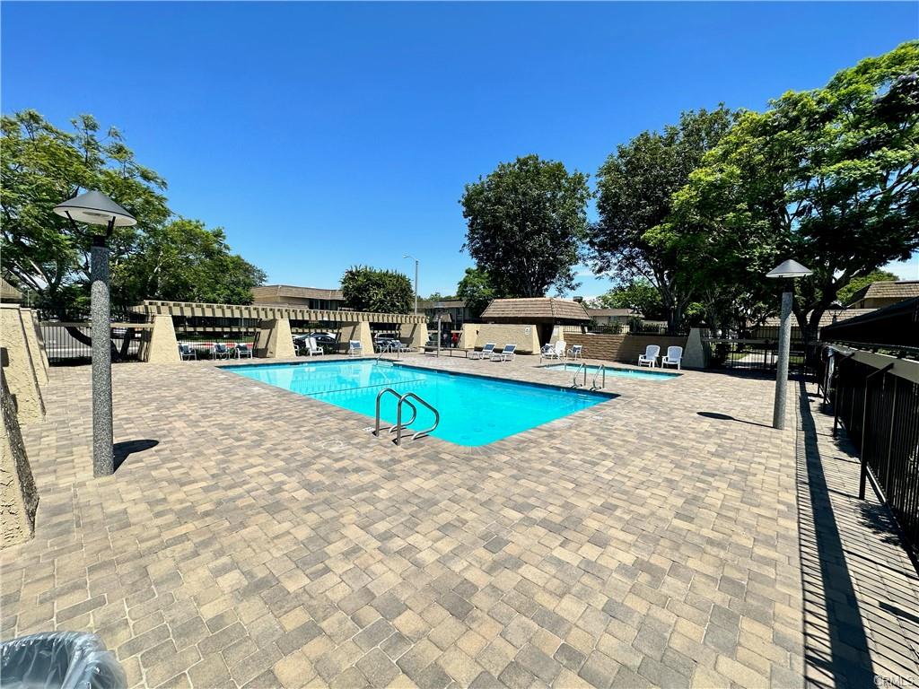 18126 Sand Dunes Ct — community pool in the Tiburon association