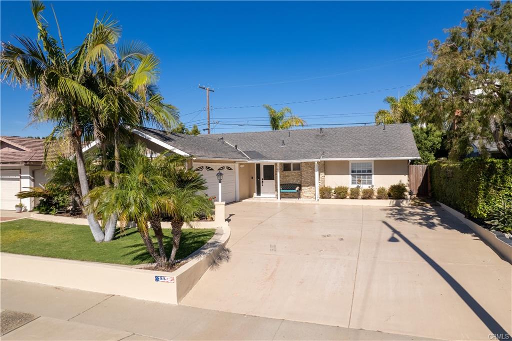 1170 Gleneagles — single-level front exterior with mature landscaping